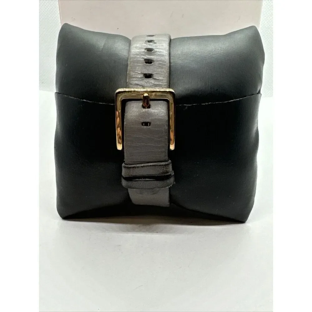 DKNY Stanhope NY-2296 Women's Grey Leather Analog Dial Quartz Wrist Watch JNA171
